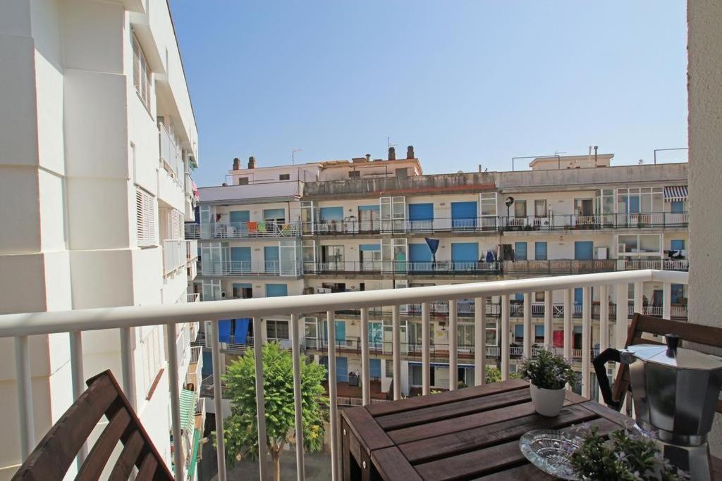 Warm Sands Apartment By Hello Homes Sitges Exteriér fotografie